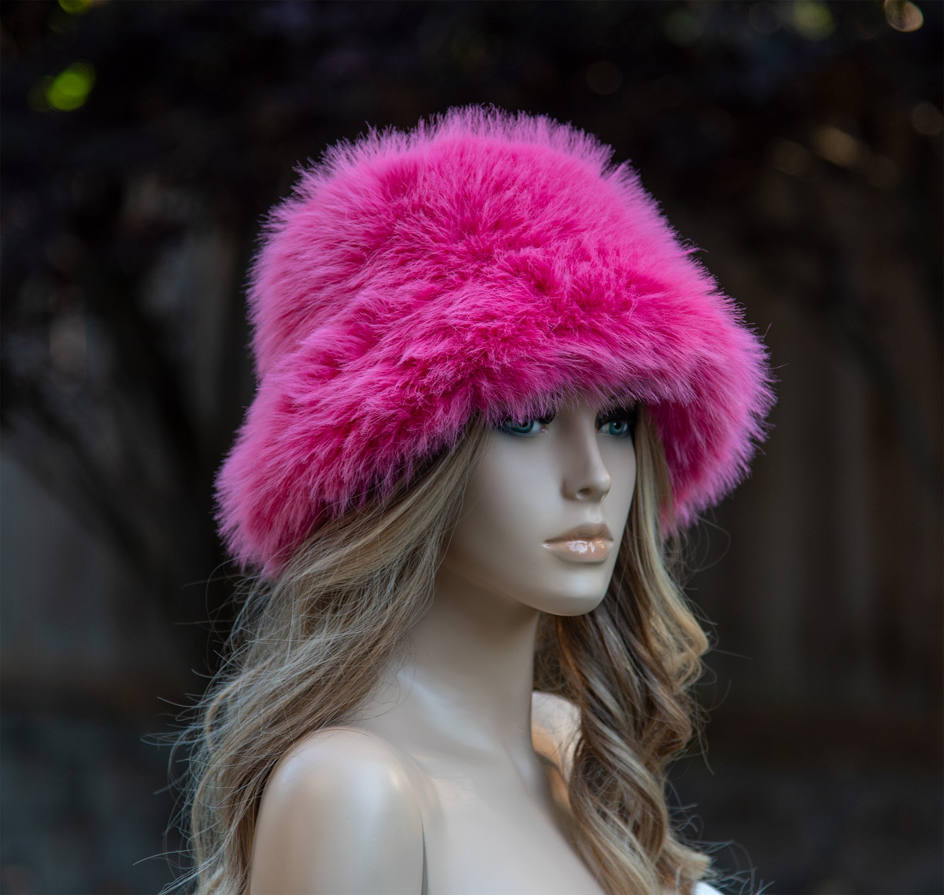 Hot pink faux fur bucket hat